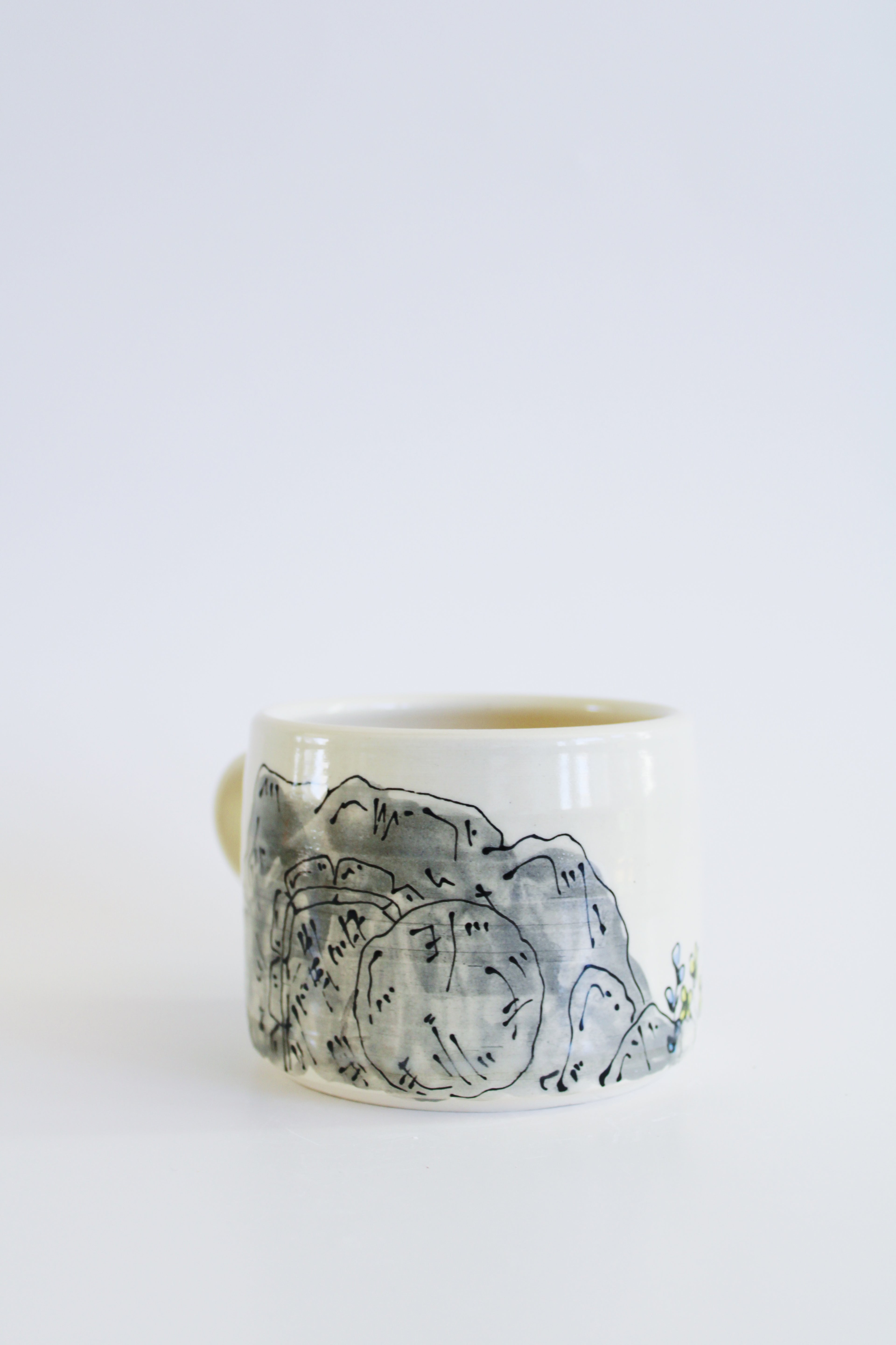 HE IS RISEN Mug 873