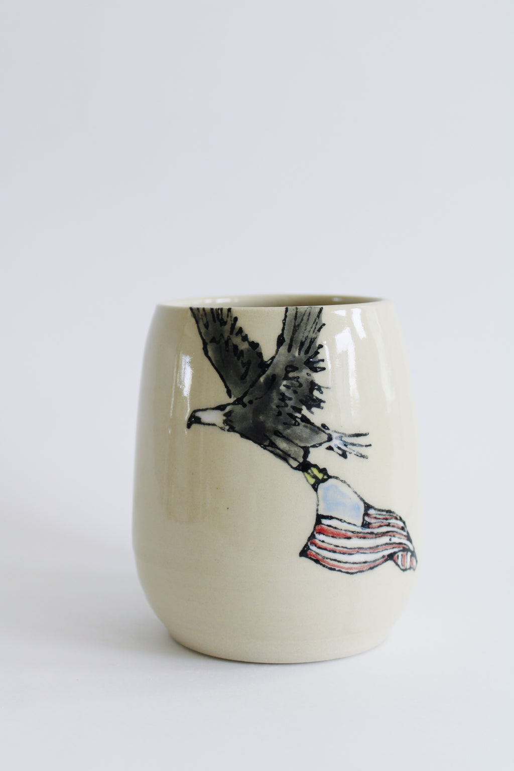 Bear and Eagle Thumbler 701