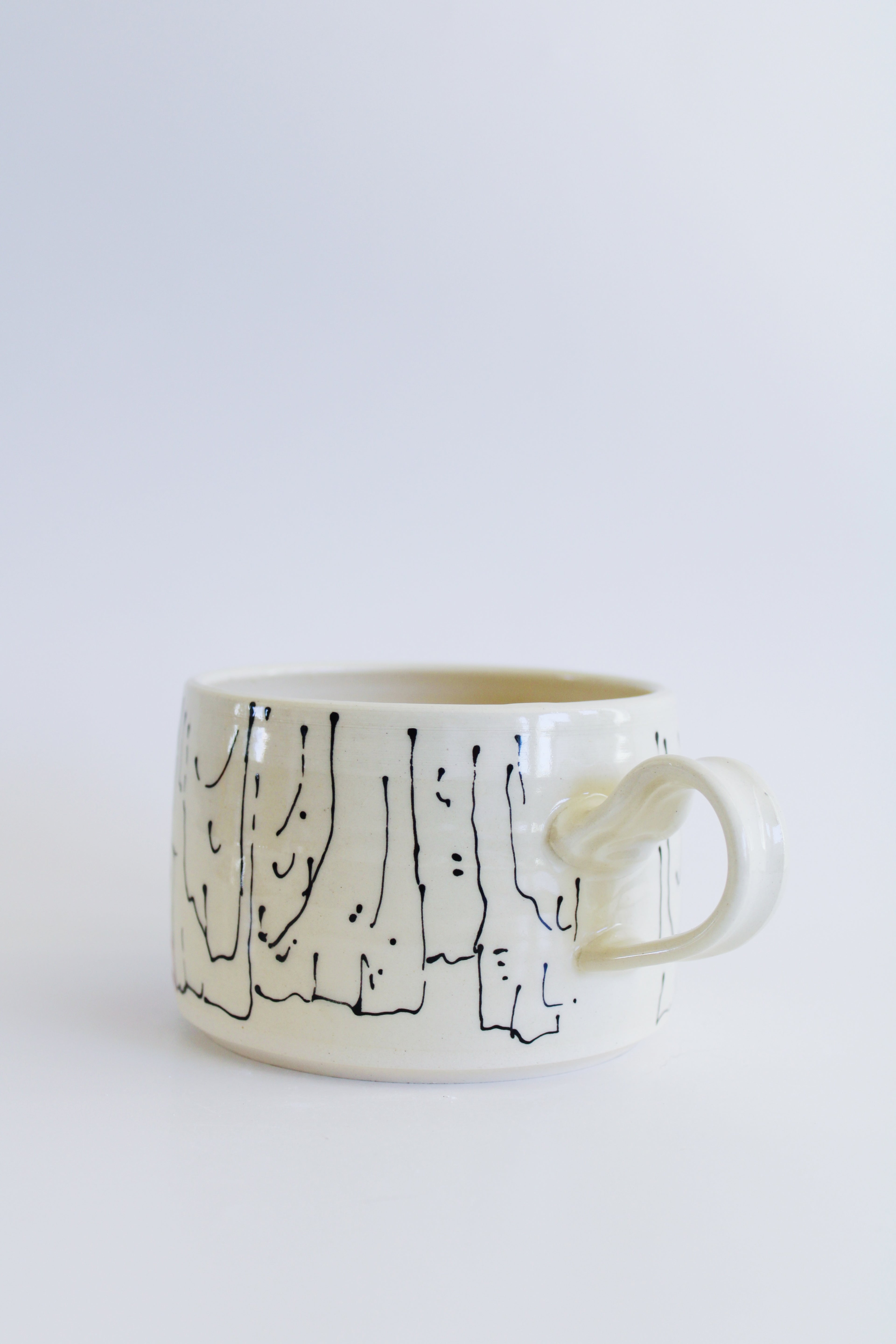 Hem of His Garment Mug 959