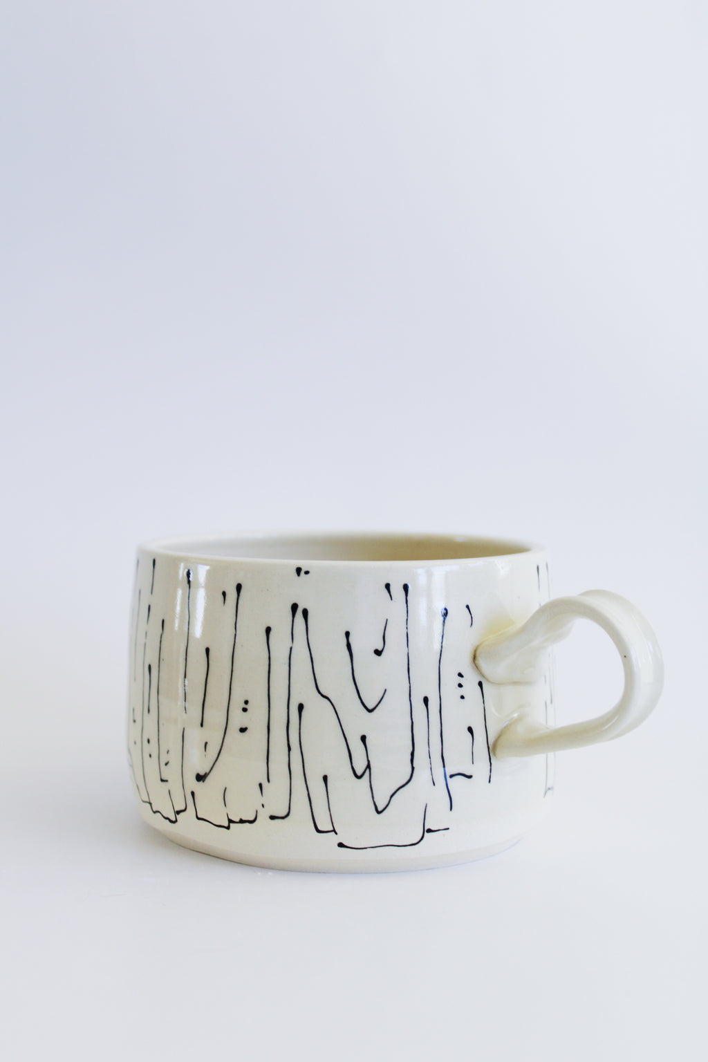 Hem of His Garment Mug 960