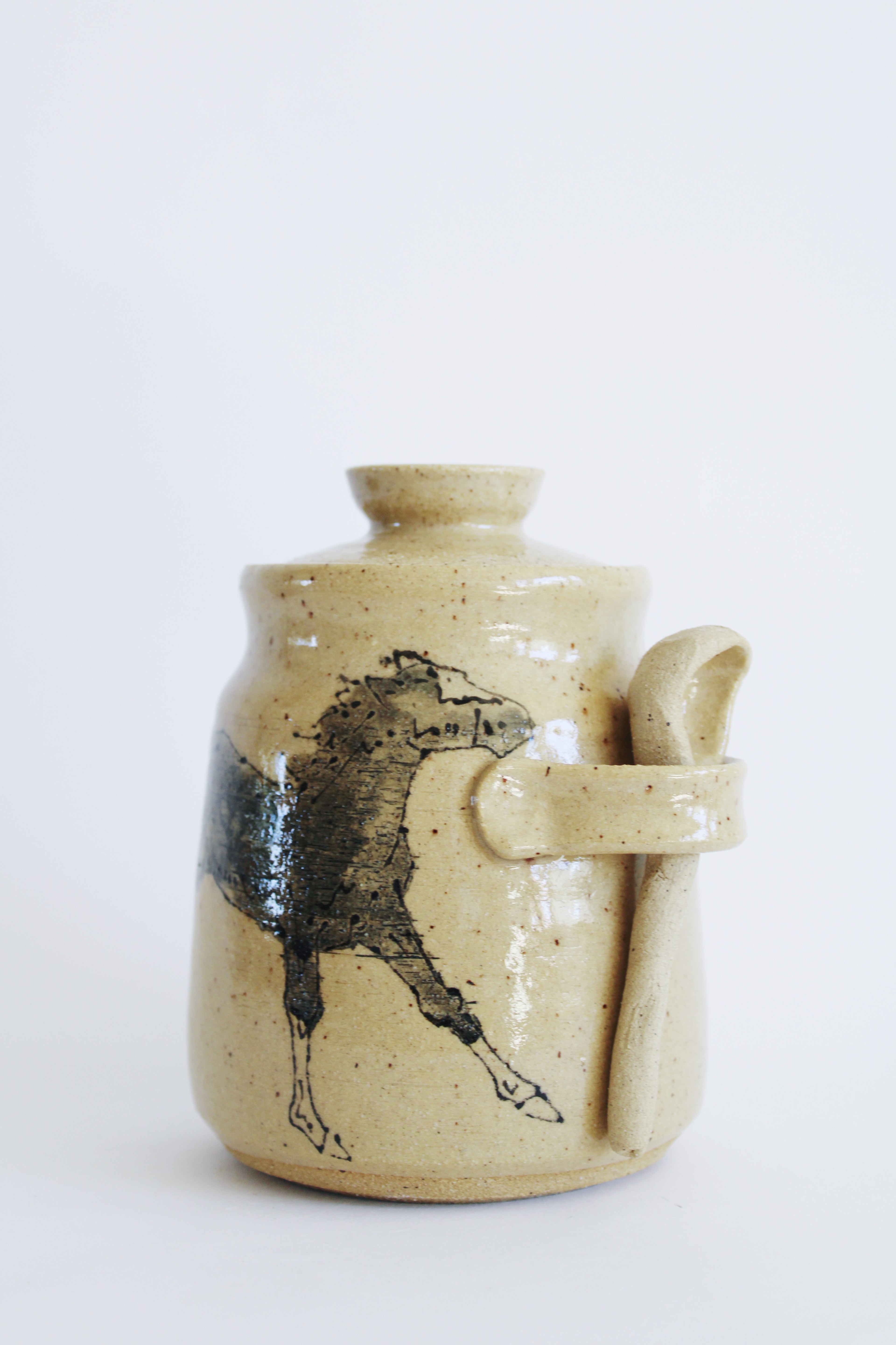 Horse Jar 811