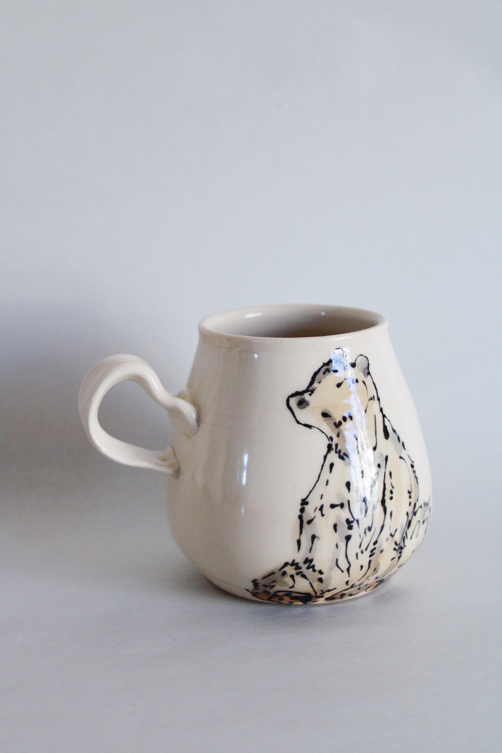 Grizzly Bear Mug 545