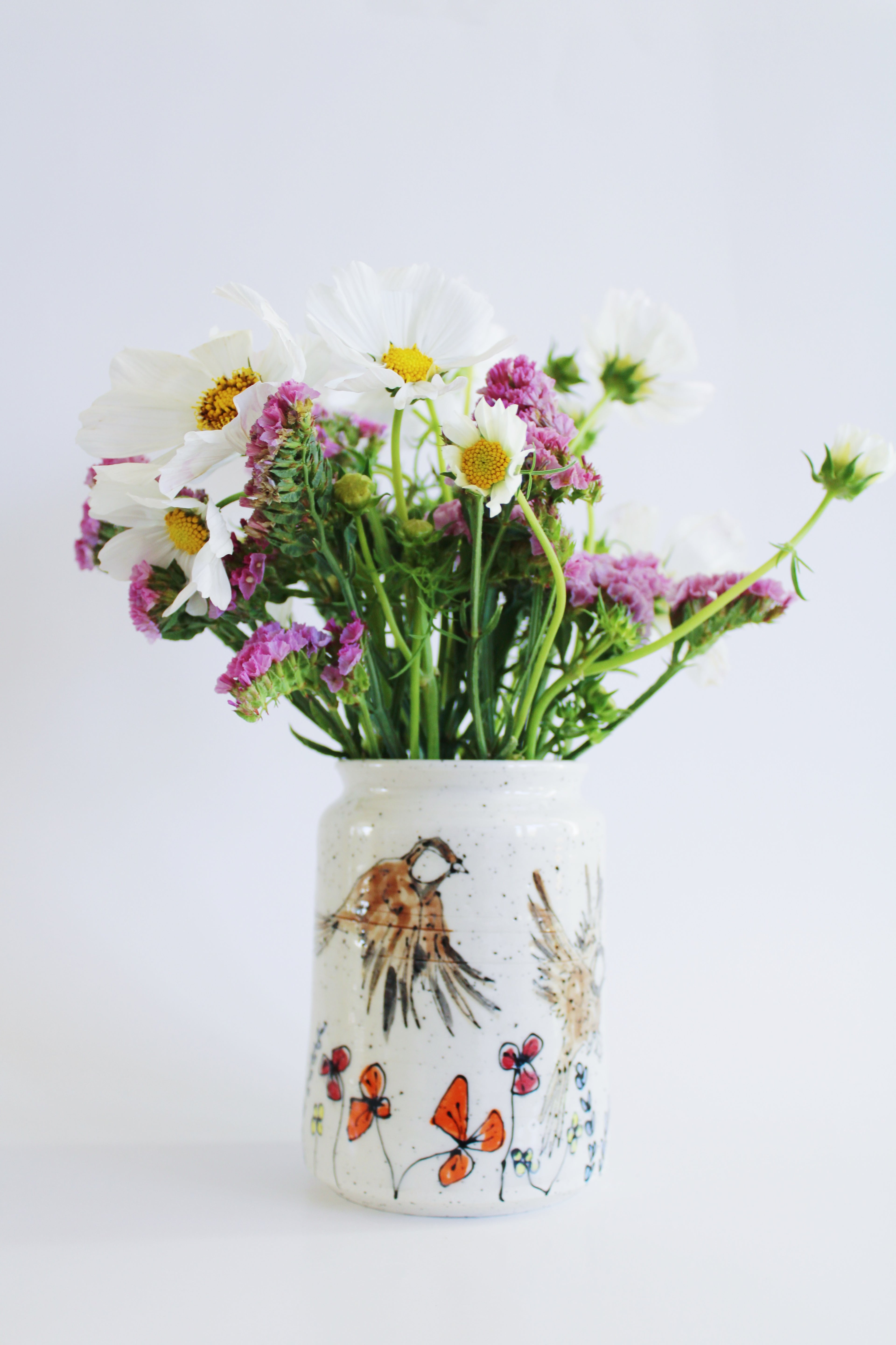 Sparrows & Wildflowers Vase 864