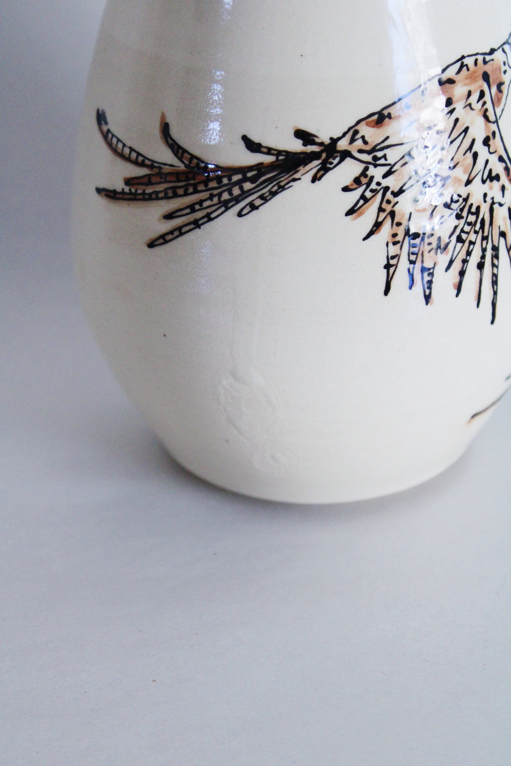 DISCOUNTED Ring-Necked Pheasant Vase 520